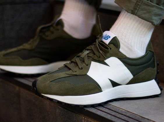 New Balance 327 Verde - Image 3